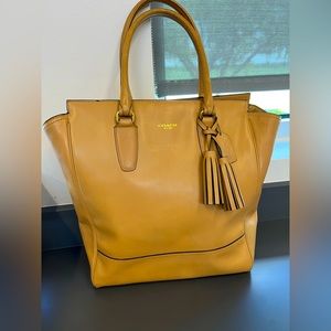 REDUCED: Coach Purse🎉🎉🎉🎉🎉🎉